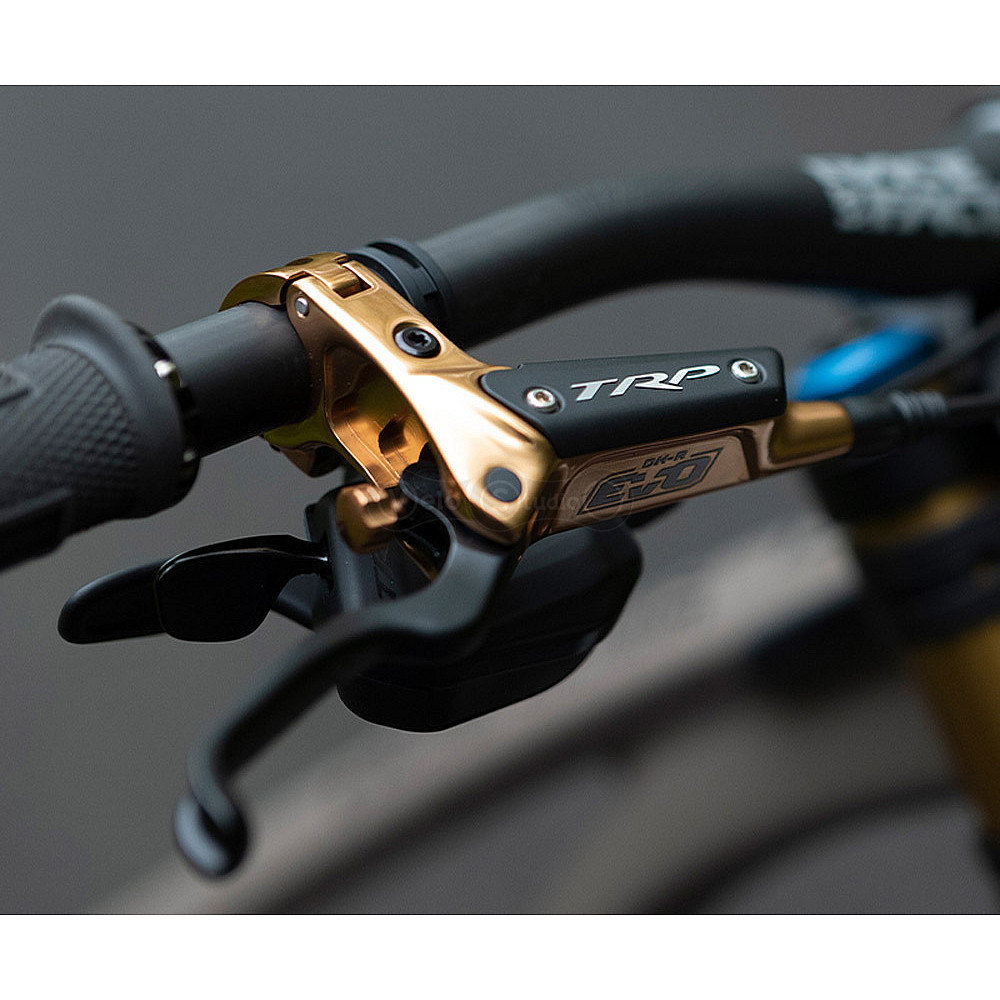 Гальмо гідравлічне TRP DHR EVO M846 J-Kit Gold 4 поршня заднє