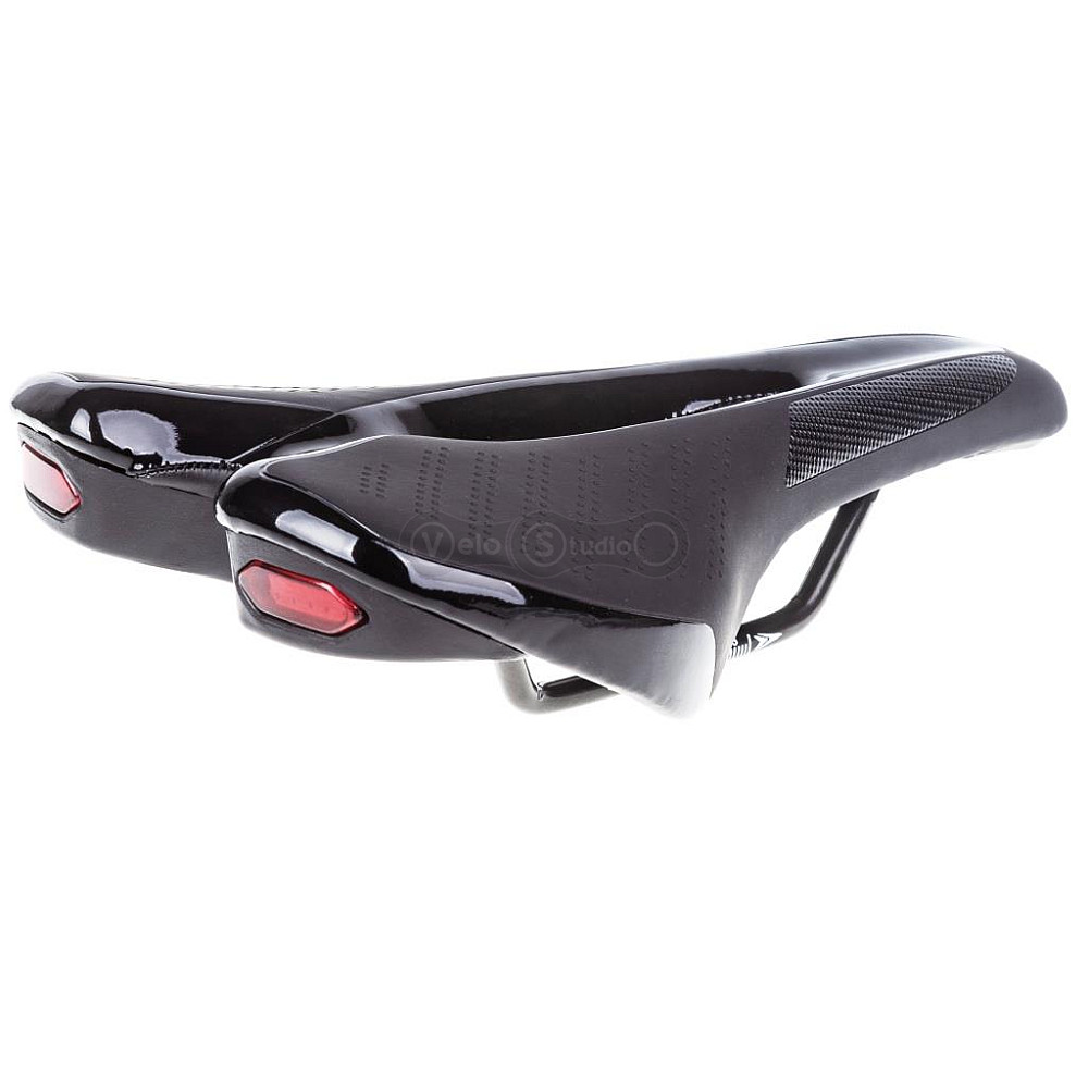 Седло DNK Hole 50 260х160 мм с встроенным светом