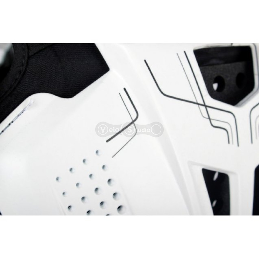 Мотозащита тела и шеи LEATT Fusion vest 3.0 White S/M (160-172 см)