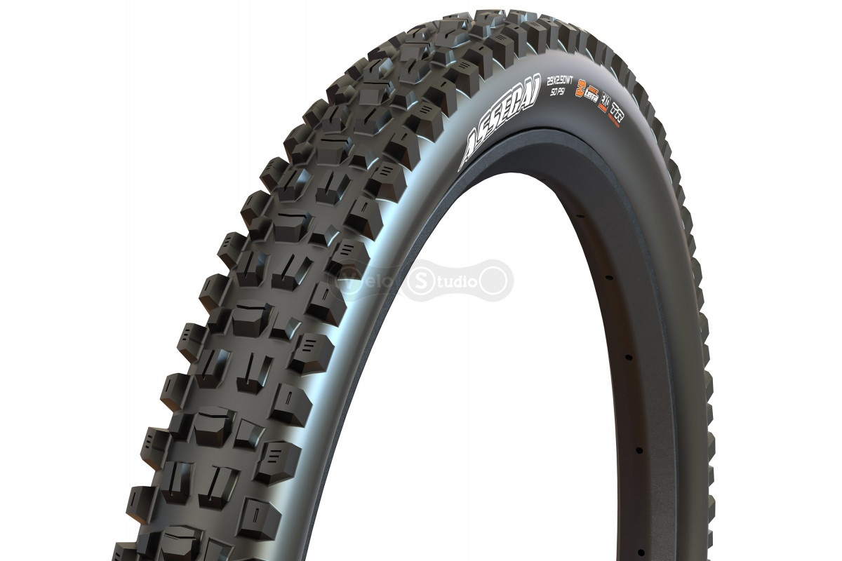 Maxxis ignitor best sale 29 2.35