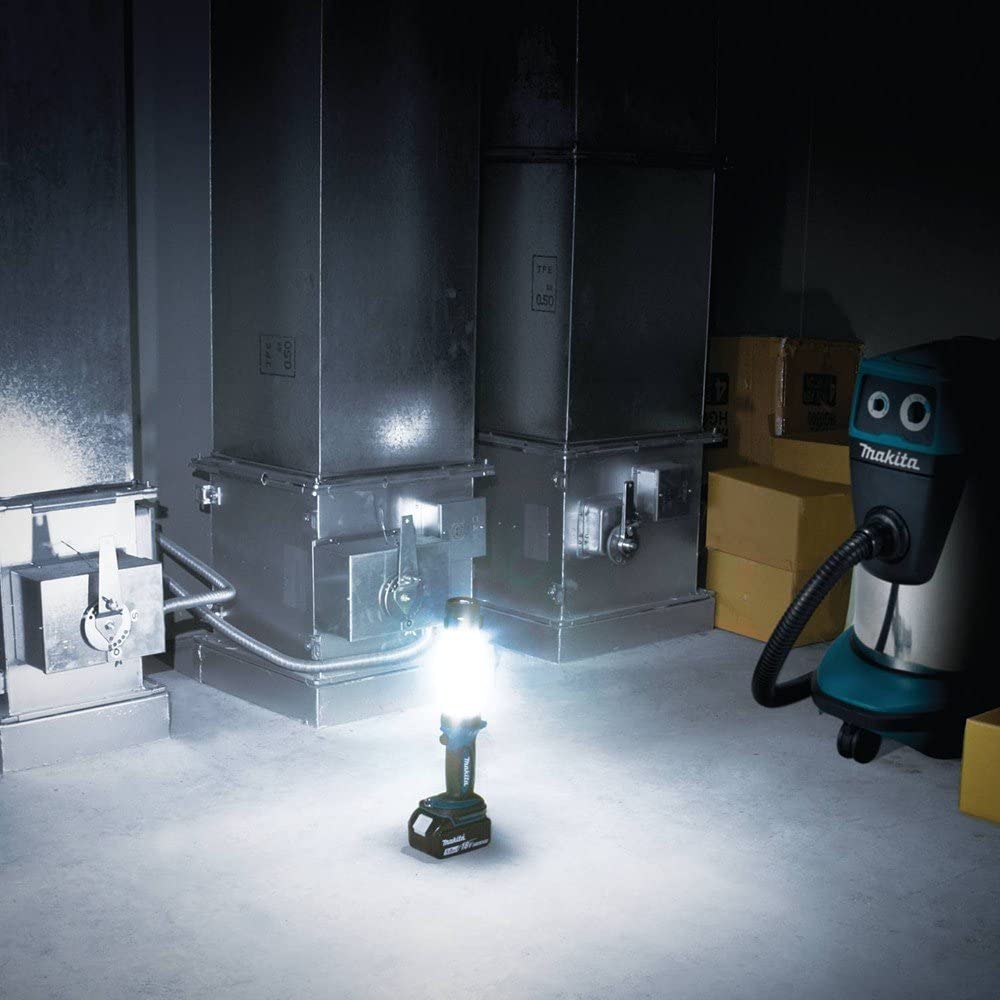 Аккумуляторный фонарь Makita DML807 18V - до 44 часов свечения