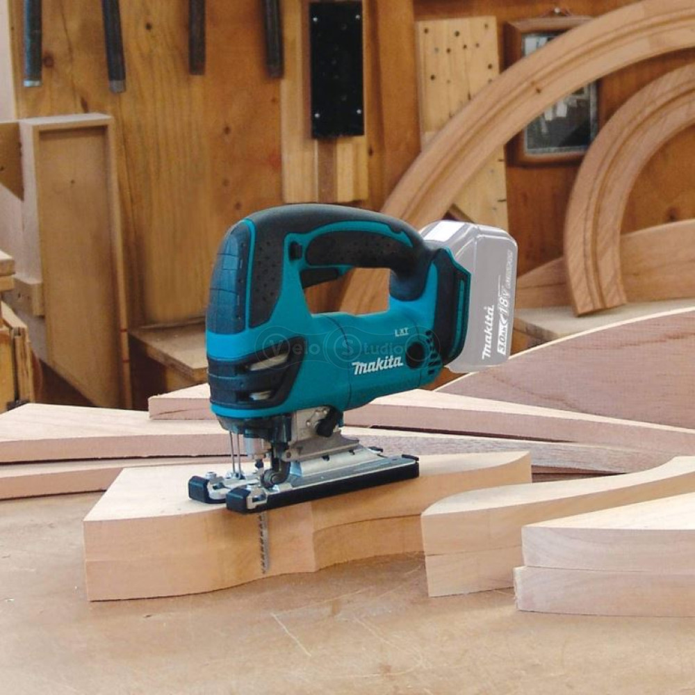 Аккумуляторный лобзик Makita XVJ04Z (DJV184Z) 18V