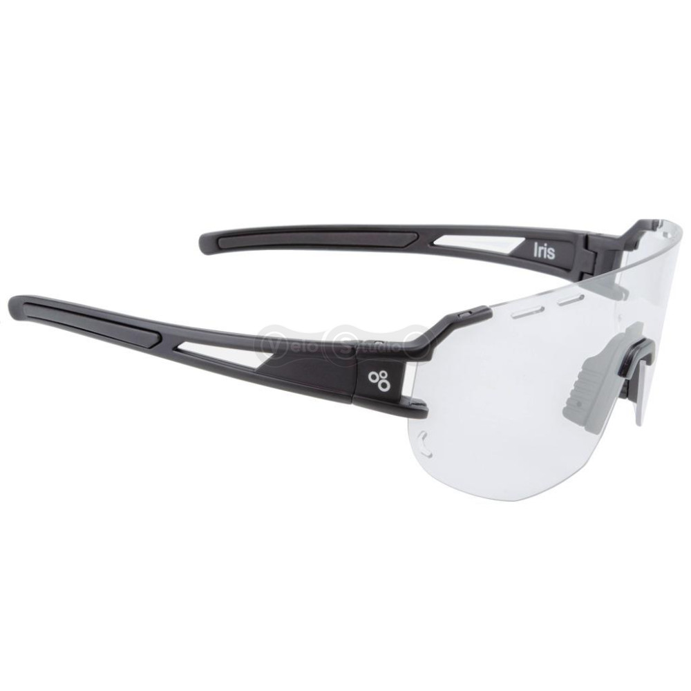 Очки ONRIDE Iris, черные с линзой Photochromic (84-25%) в жестком чехле