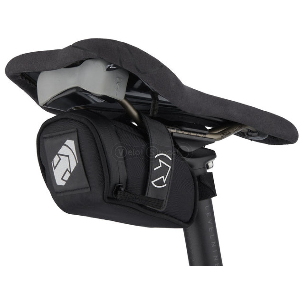 Підсідельна сумка PRO Performance Saddle Bag - 0.6 l - Medium - black