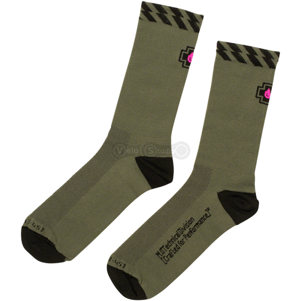 Вело носки Muc-Off MTB Technical Riders зелёные L (44-46 размер)