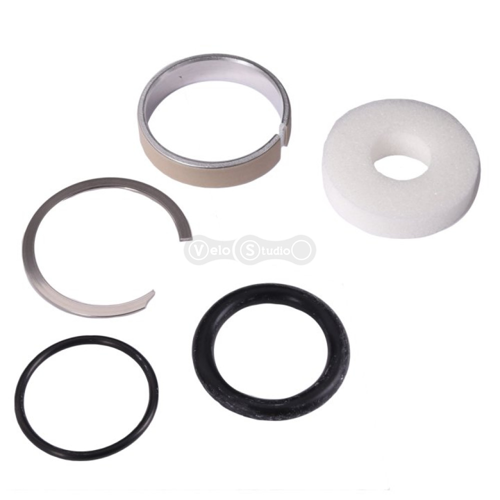 Сервисный набор RockShox SERVICE KIT 200H 1YR REVERB AXS V2 - 11.6818.051.008