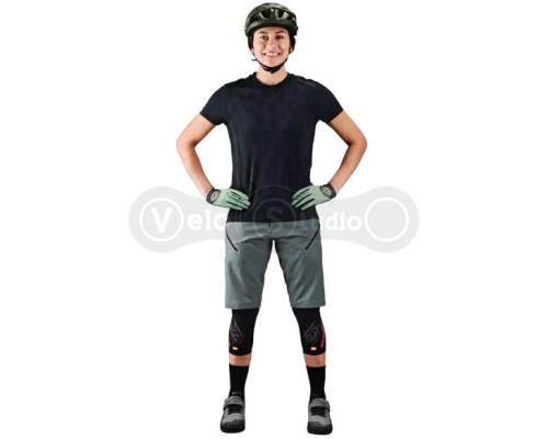 Жіноче велоджерсі TLD WMNS Llilium SS Jersey [Jacquard Black] MD