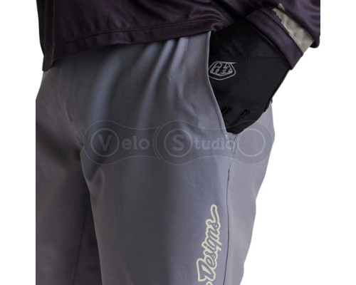 Вело шорти TLD Flowline Superlyte Short Mono [Charcoal] 32