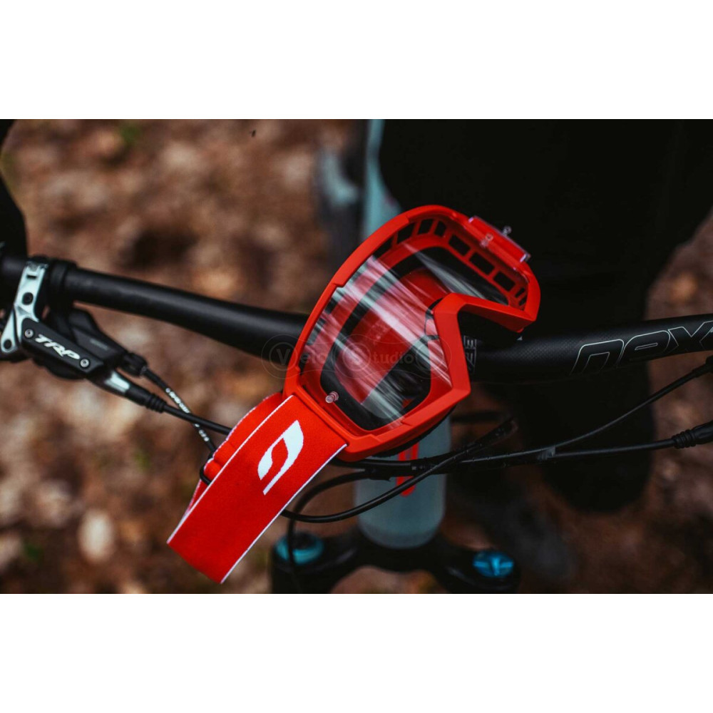 Маска JULBO 768 00 130 SESSION MTB RED CAT 0