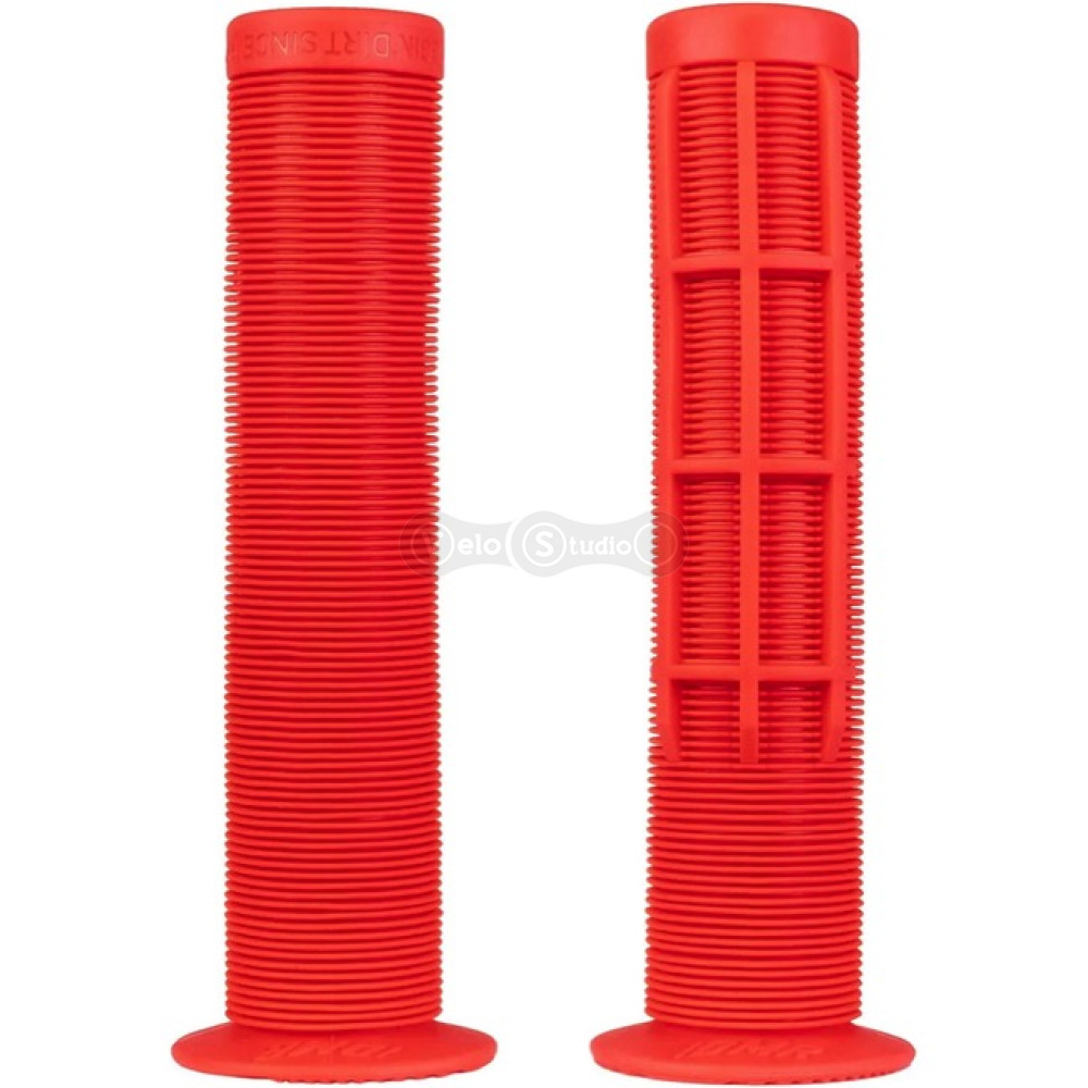 Грипсы DMR Grip Grid Red