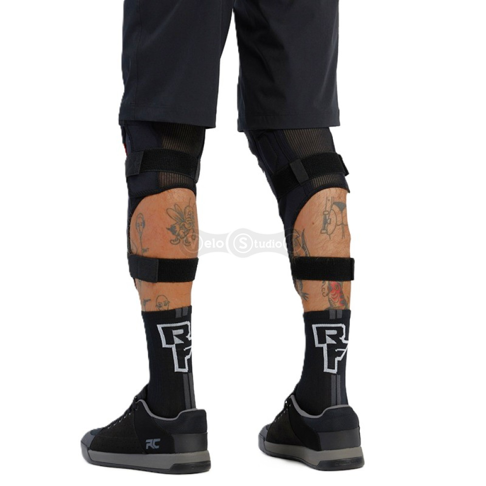 Вело наколенники RACE FACE Ambush Leg Stealth размер M