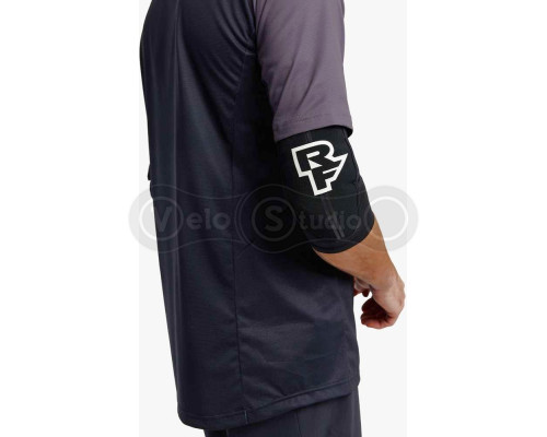 Вело налокотники Race Face INDY ELBOW D3O STEALTH размер M