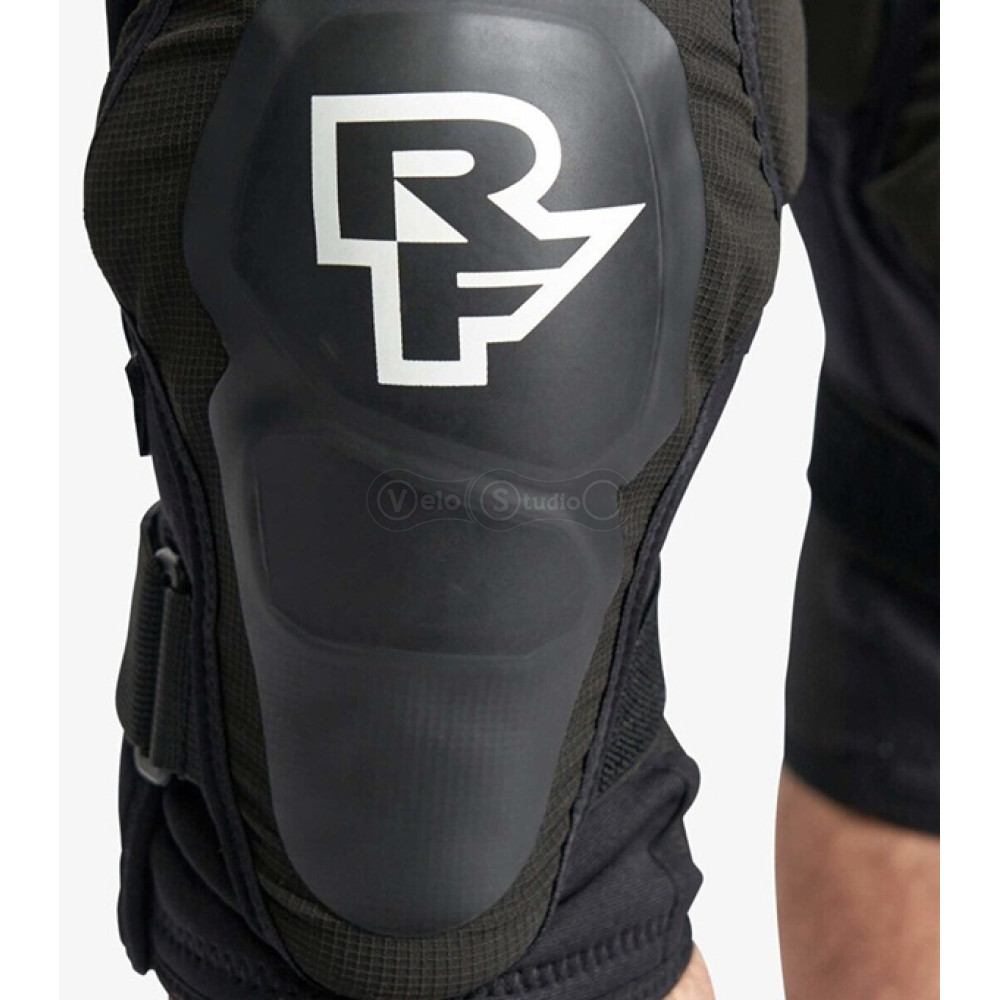 Вело наколінники RACE FACE ROAM KNEE STEALTH розмір L