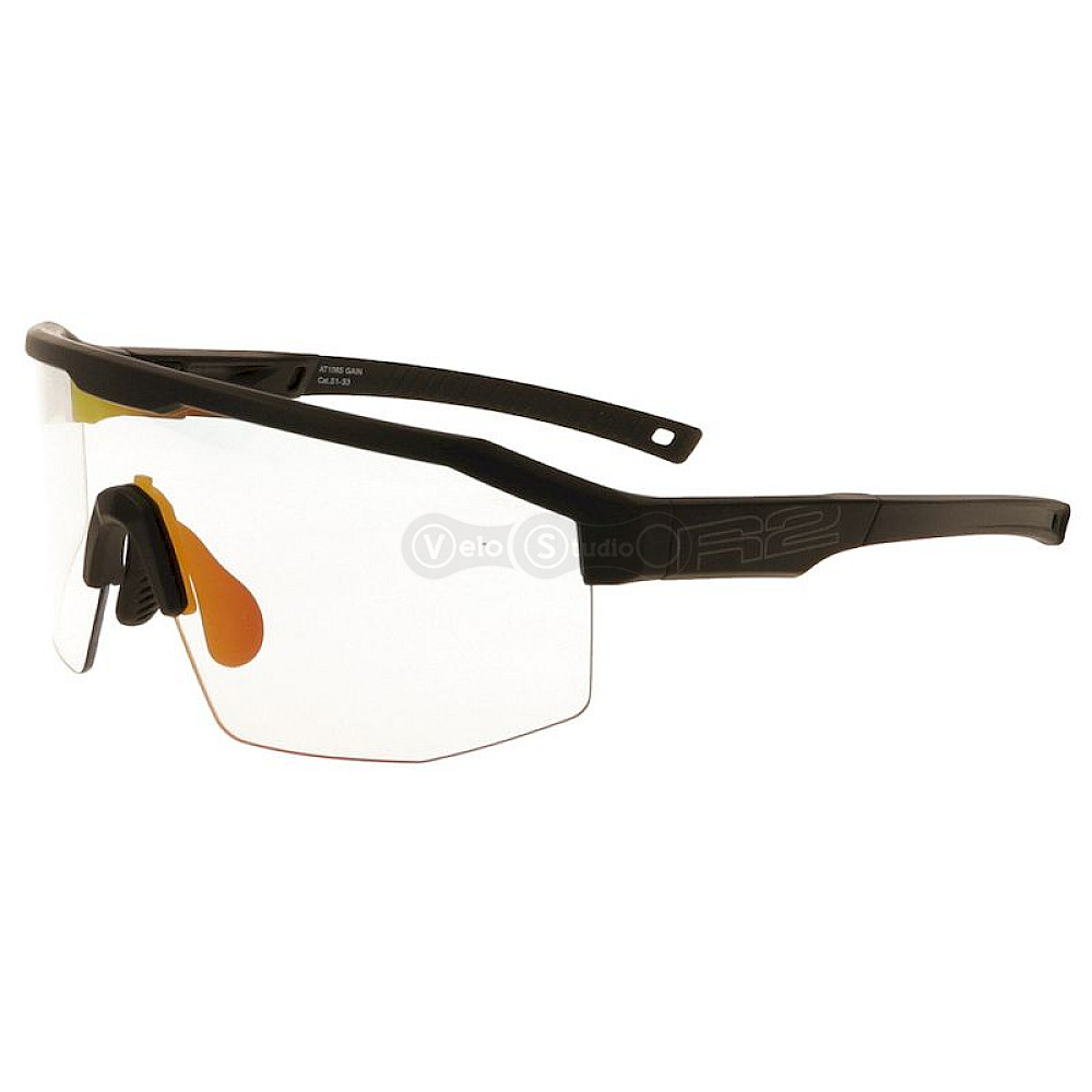 Очки R2 GAIN черные матовые, линза clear to grey (Photochrom), black/red full revo, кат 1-3