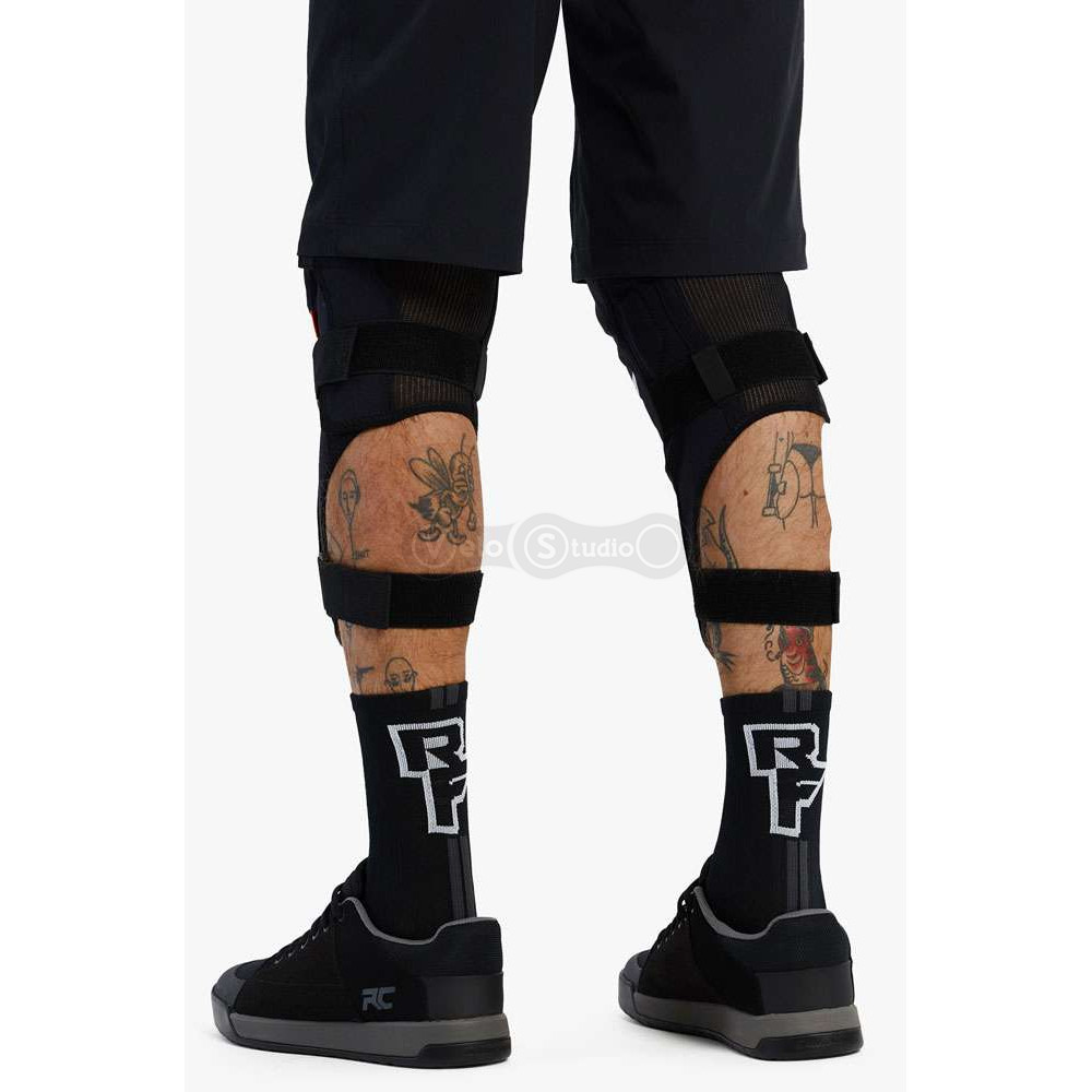 Вело наколенники RACE FACE Ambush Leg Stealth размер L