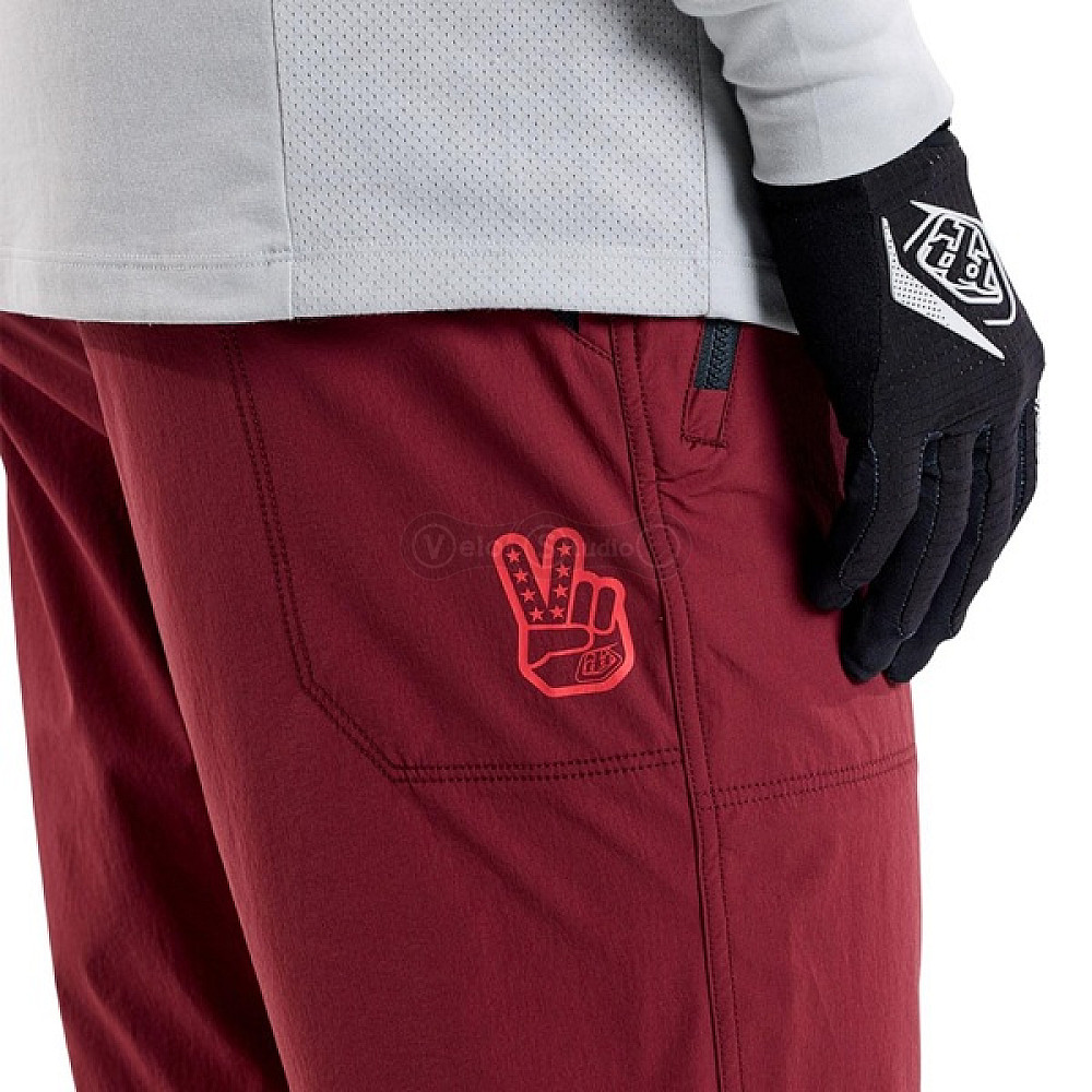 Велошорты TLD SKYLINE TRAIL SHORT SHELL; MONO [OXBLOOD] 32