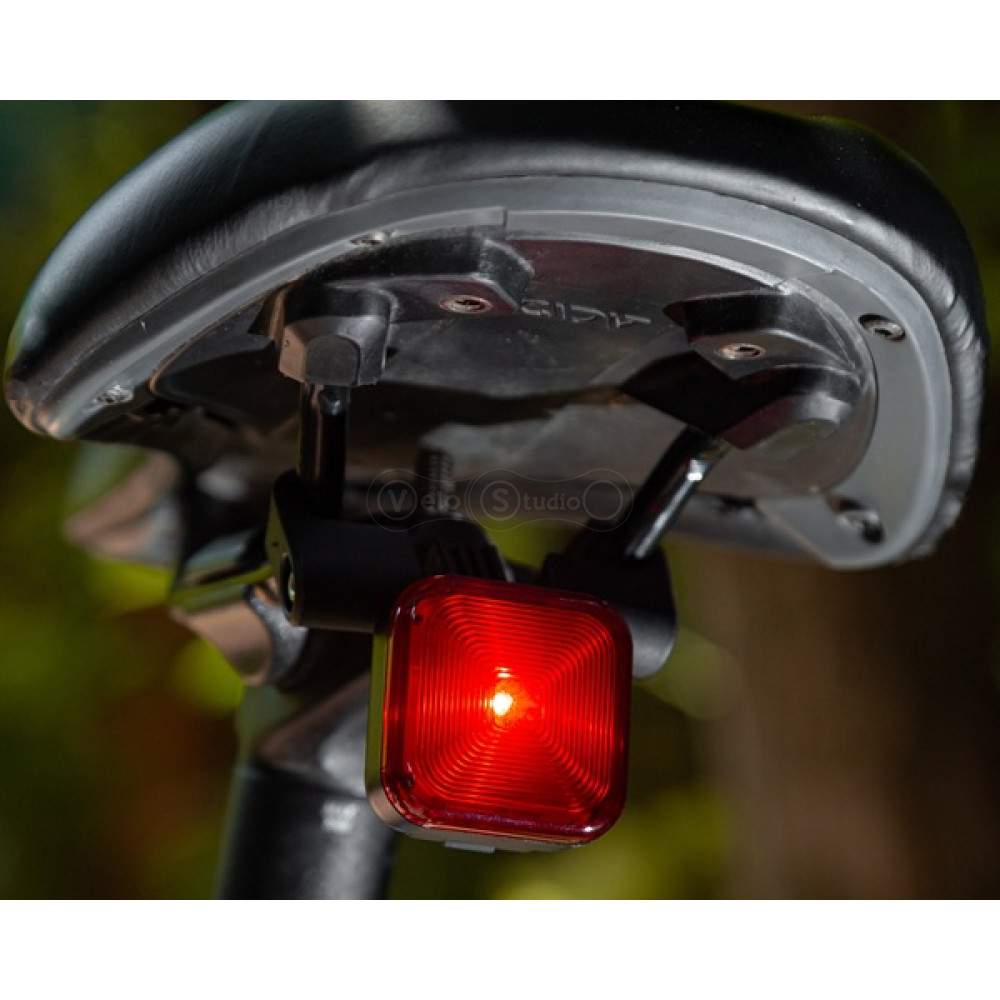 Задняя мигалка ONRIDE Tint (20 lm, 300 mAh, Type-C)