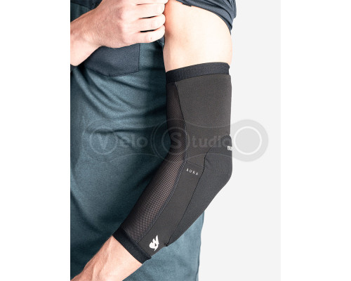 Вело налокотники BLUEGRASS Aura Elbow Protector CE S