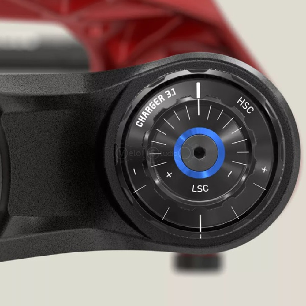 Вилка RockShox Lyrik Ultimate CHARGER 3.1 RC2 - Crown 29 Boost 15x110 160mm Electric Red D2