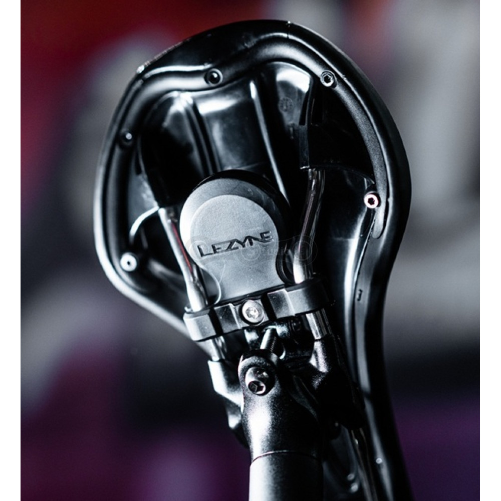 Крепление Apple AirTag LEZYNE MATRIX SADDLE TAGGER чёрный Y16