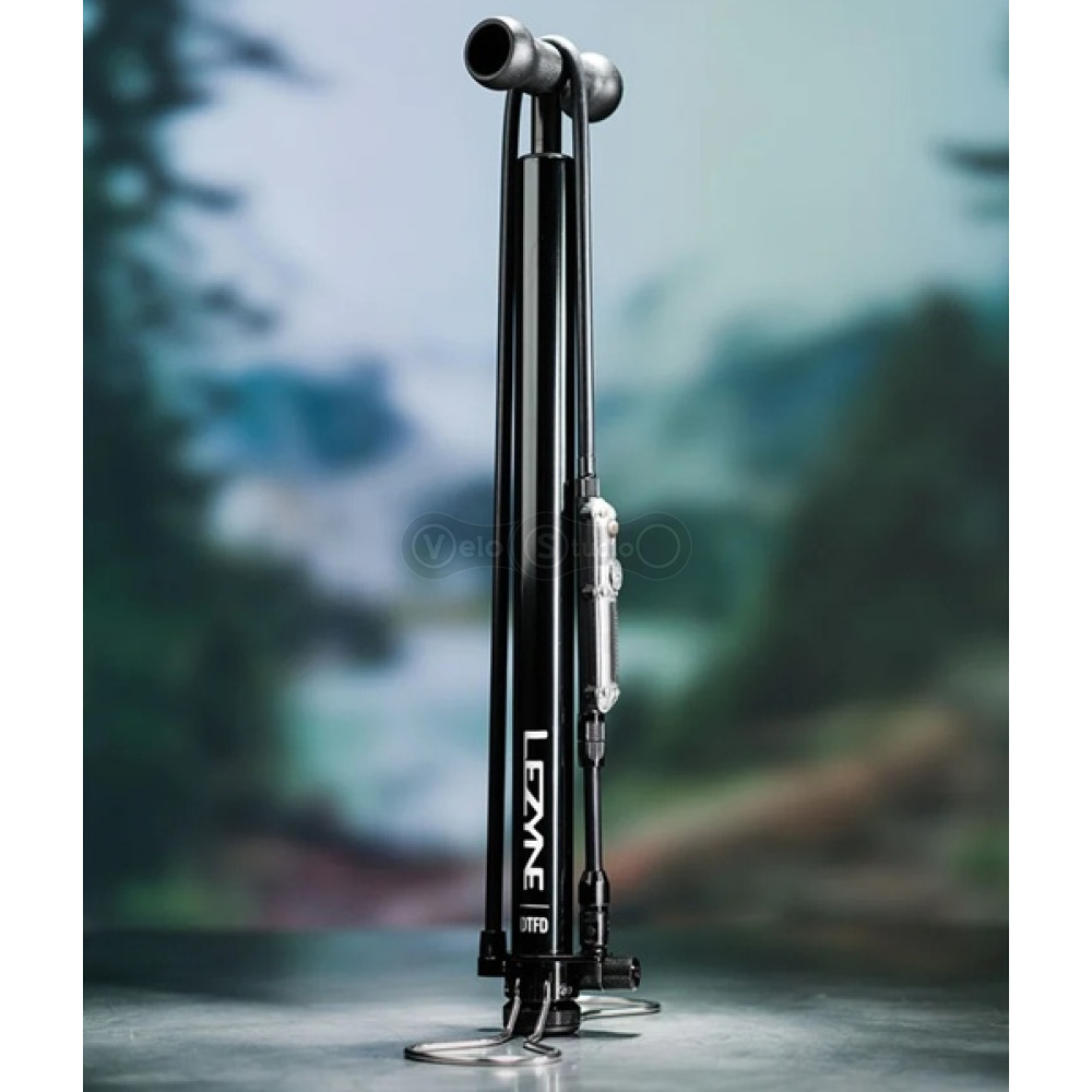 Підлоговий насос LEZYNE DIGITAL TRAVEL FLOOR DRIVE чорний 160psi Y16