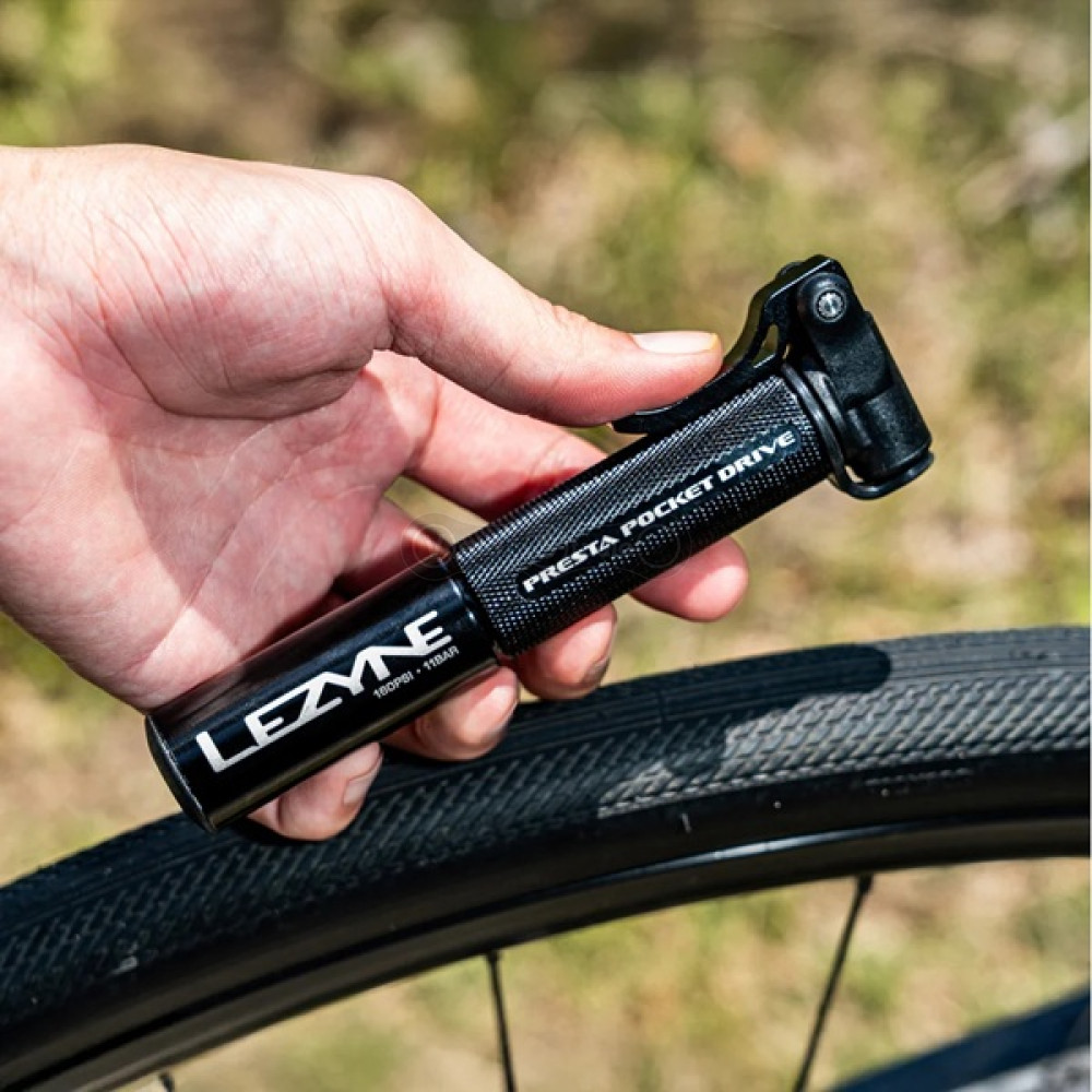 Ручной насос Lezyne Presta Pocket Drive чёрный 160psi Y19