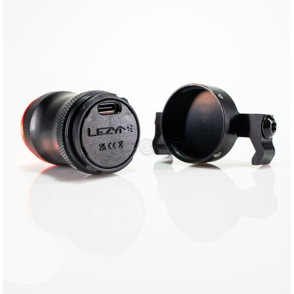 Задняя мигалка LEZYNE Lezyne Saddle Drive REAR чёрная 250 люмен Y19