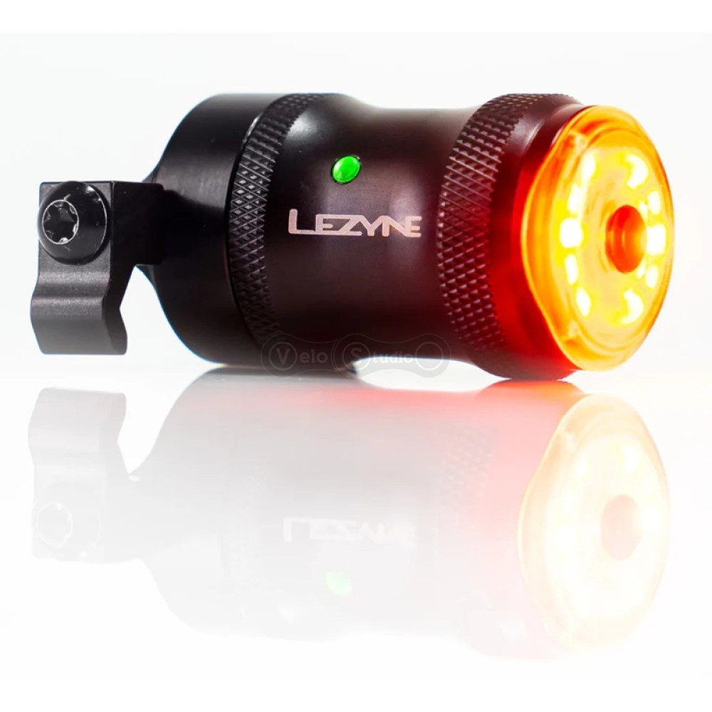 Задняя мигалка LEZYNE Lezyne Saddle Drive REAR чёрная 250 люмен Y19