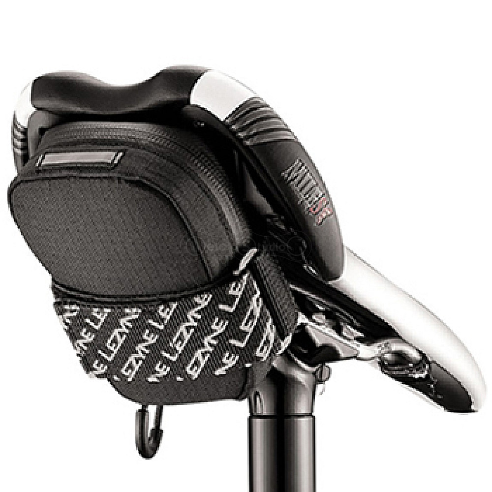 Подседельная сумка LEZYNE ROAD CADDY чёрная 0,4л Y13
