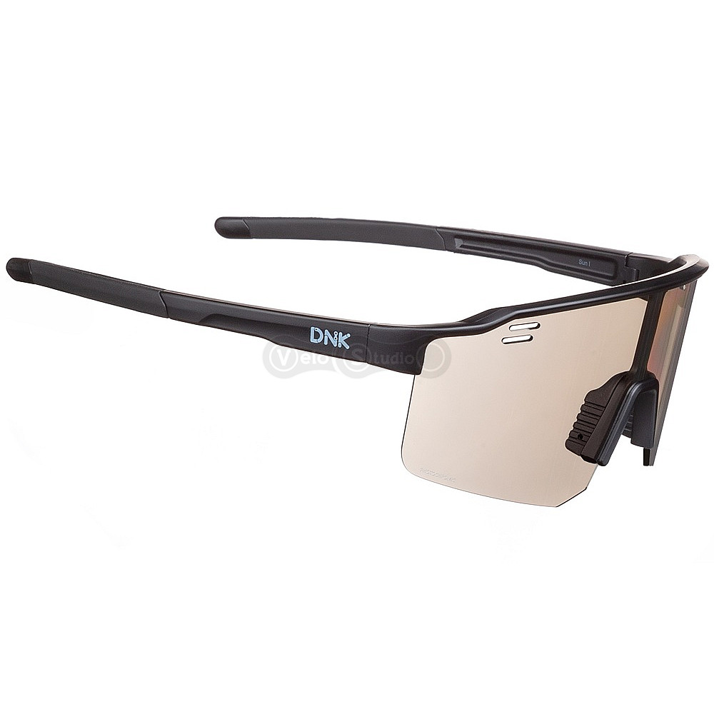 Велоокуляри DNK Sun I Photochromic MIRROR кат 0-3 (84-18%), оправа TR90 чорна