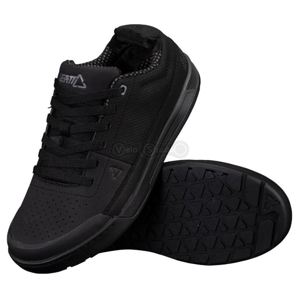 Вело обувь LEATT 2.0 Flat Shoe [Stealth], US8.5