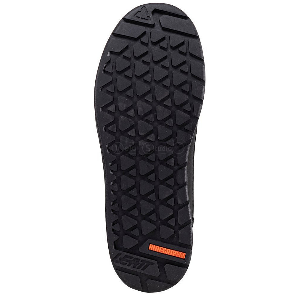 Взуття LEATT 3.0 Flat Shoe [Stealth], US10