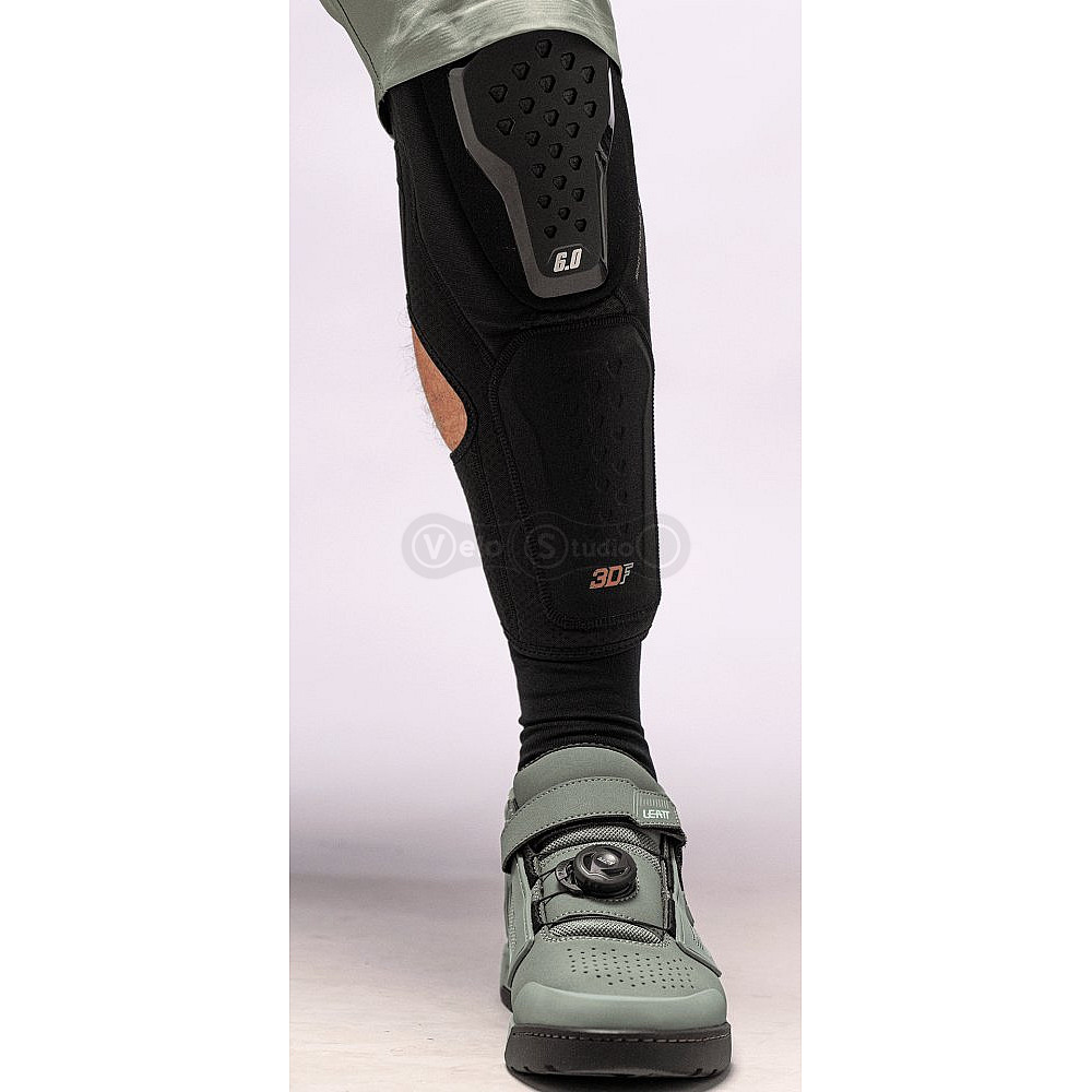 Вело наколінники LEATT 6.0 EVO EXT Knee Guard [Black], Medium