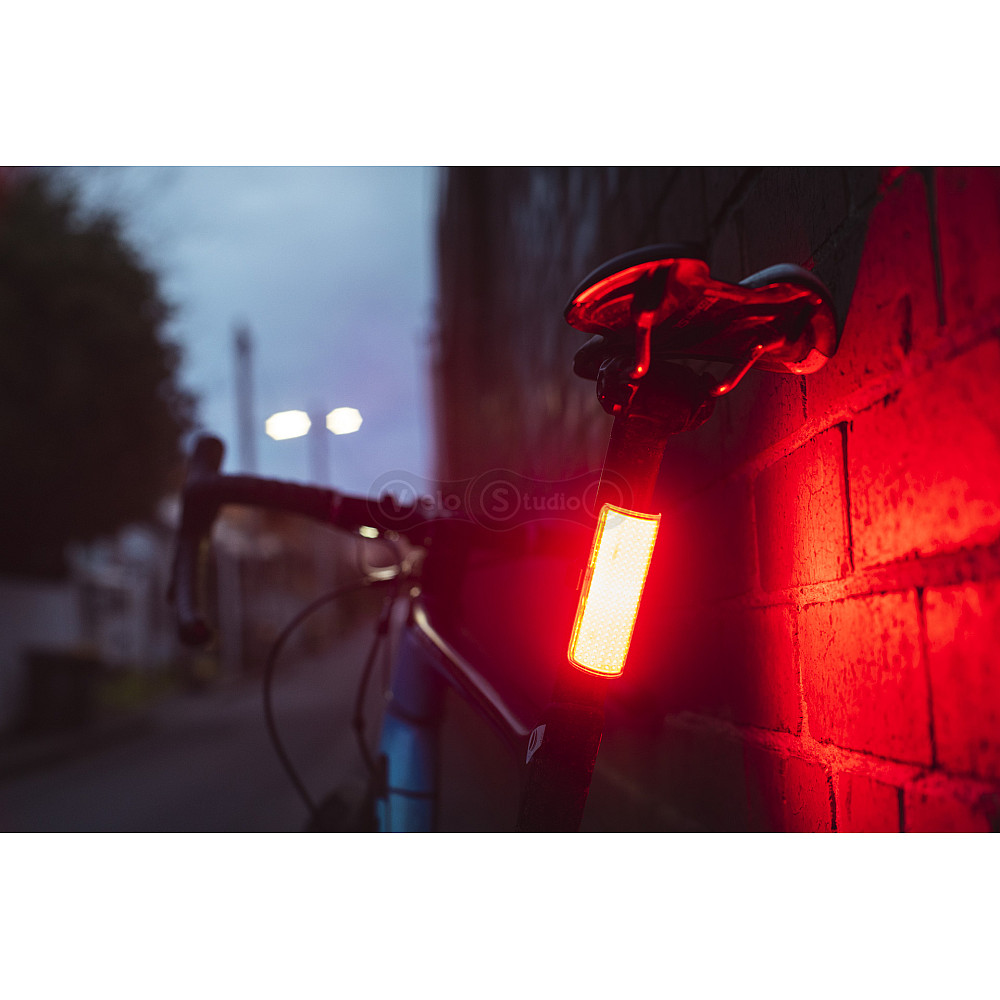 Мигалка задня Knog Mid Cobber Rear 170 Lumens