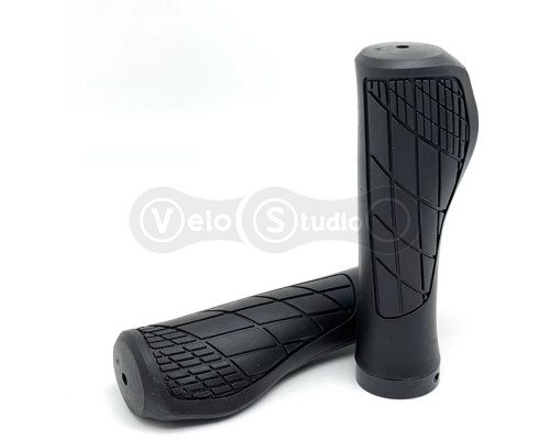 Грипсы Green Cycle GGR-002 130мм силикон, черные