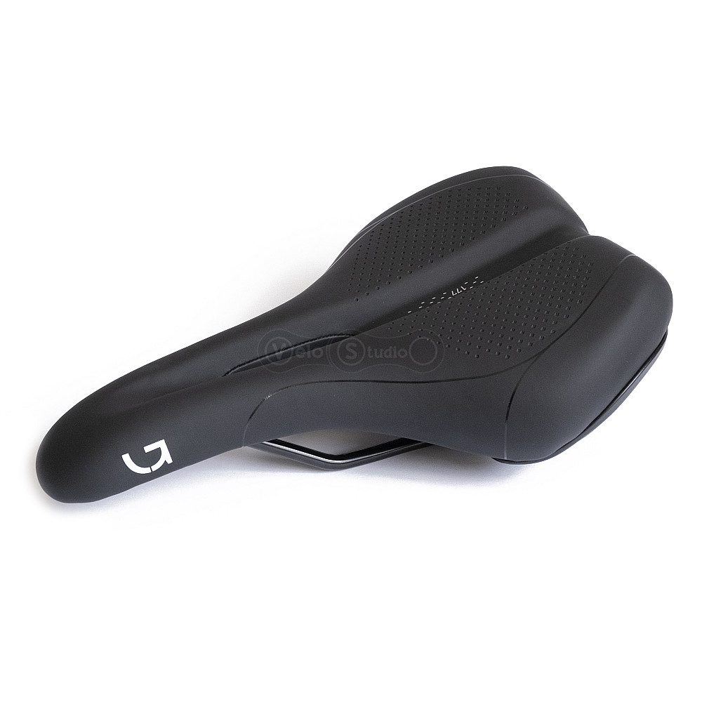 Седло Green Cycle Active Air 280 х 177 мм, стальные рейлы, черное