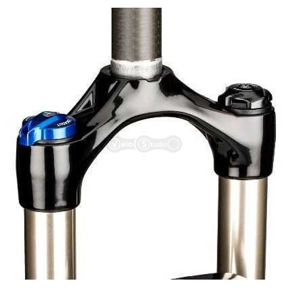 Вилка Rock Shox Recon Silver TK 26 V-Brake Medium чорна