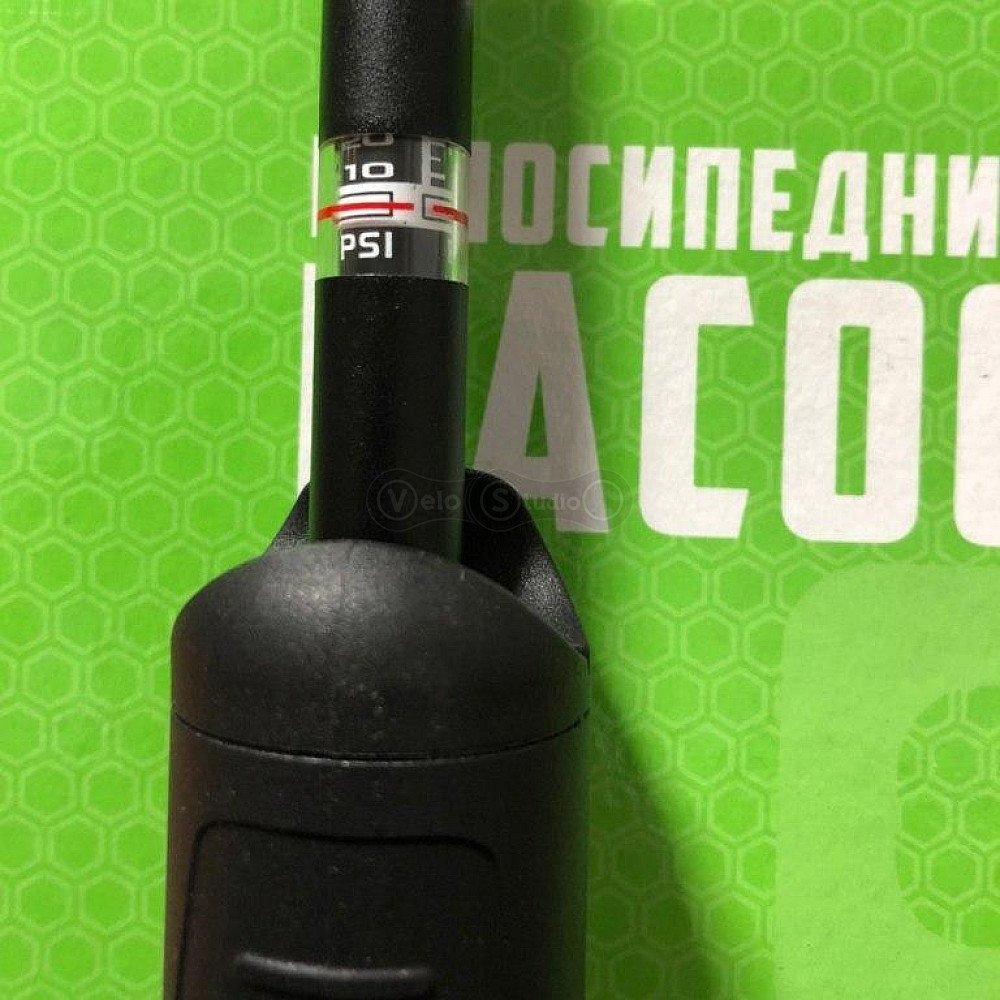 Насос GIYO GP-863E алюминиевый c шлангом и манометром