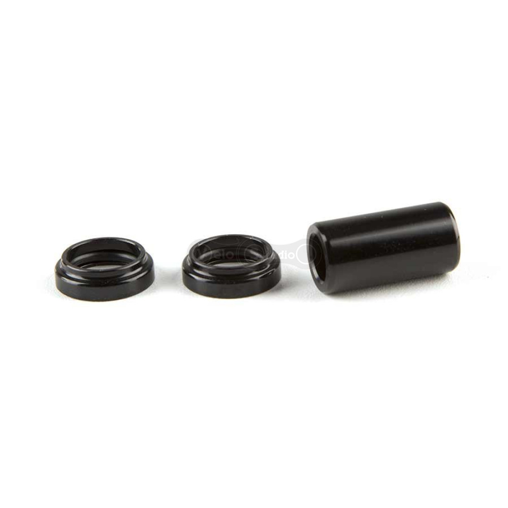 Втулка амортизатора Rock Shox Mounting Hardware 1/2X1/2" 24.4X8 мм