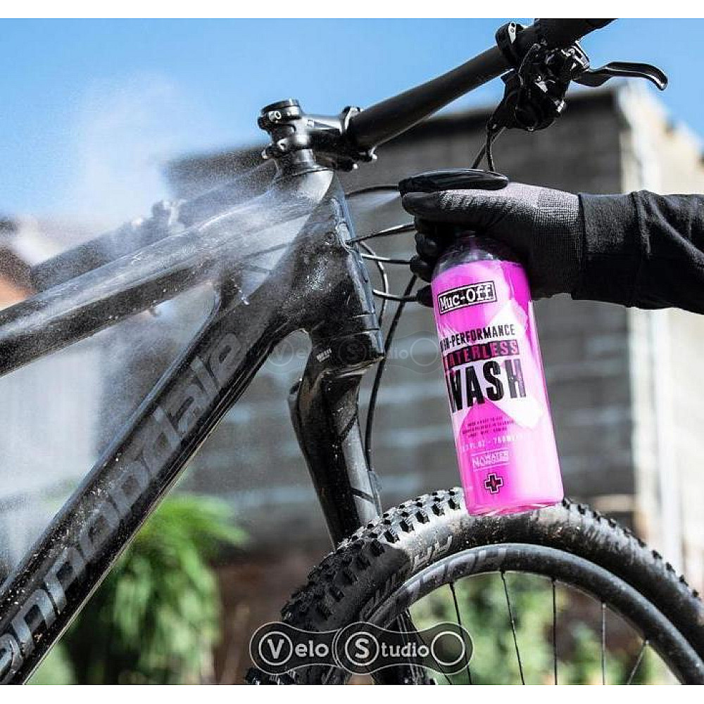 Сухий шампунь Muc-Off High Performance Waterless Wash 750 мл
